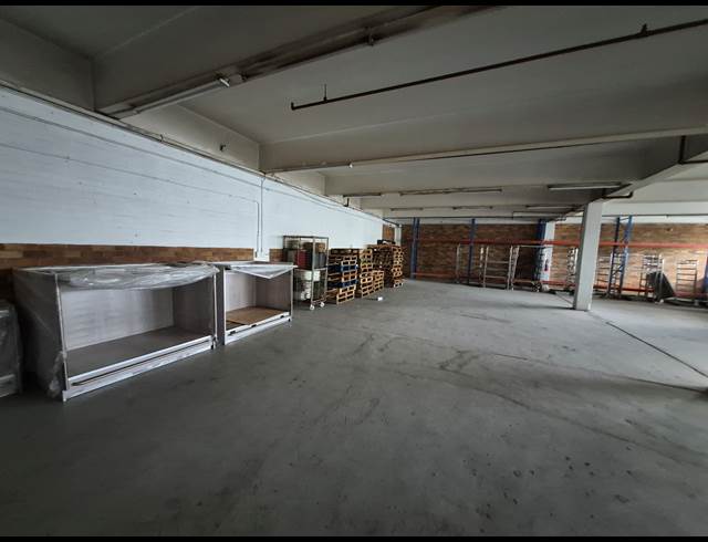 2,000M² WAREHOUSE TO LET IN BENROSE