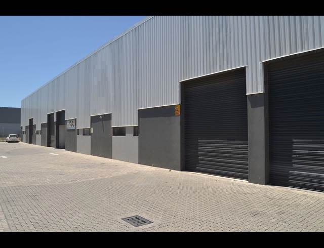 245M² WAREHOUSE TO LET IN RIVERGATE