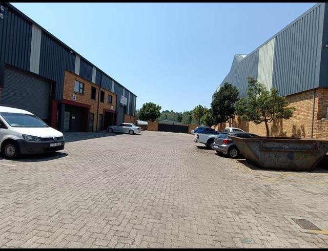 INDUSTRIAL PROPERTY TO RENT IN LASER PARK