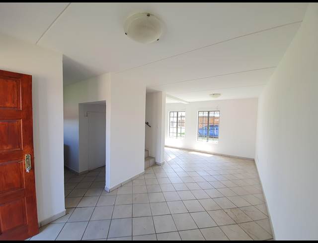 3 BEDROOM PROPERTY TO RENT IN WINDMILL PARK