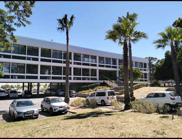 214M² OFFICE TO LET IN BRACKENFELL INDUSTRIAL