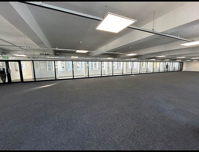 673M² BUILDING TO LET IN CAPE TOWN CITY CENTRE