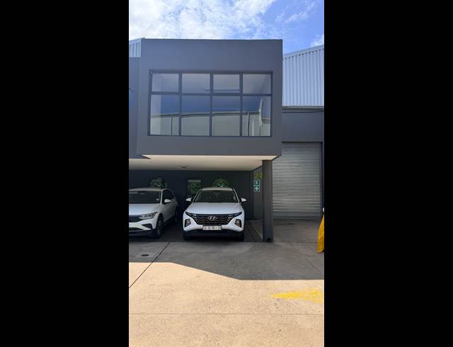 163M² WAREHOUSE TO LET IN RIVERHORSE VALLEY