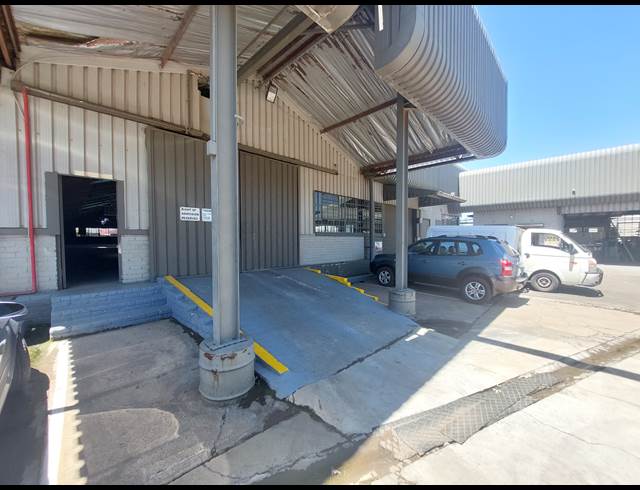 3,000M² FACTORY TO LET IN ANDERBOLT