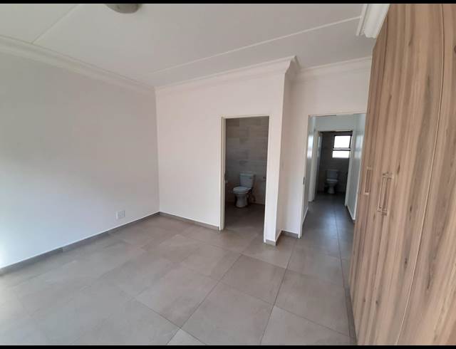2 BEDROOM PROPERTY TO RENT IN OLYMPUS AH