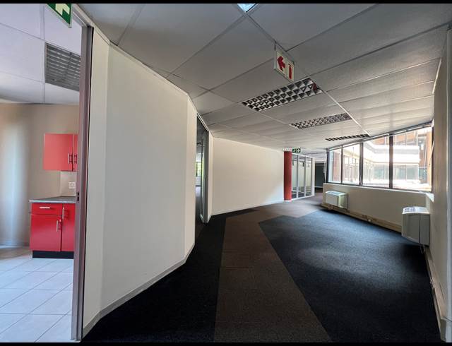 531M² OFFICE TO LET IN CENTURION CENTRAL