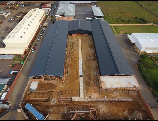 5,200M² WAREHOUSE TO LET IN POMONA