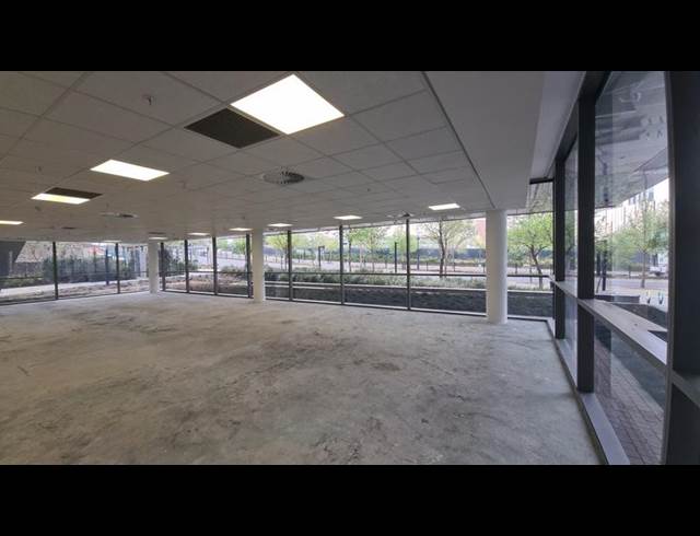 BUSINESS PROPERTY TO RENT IN WATERFALL