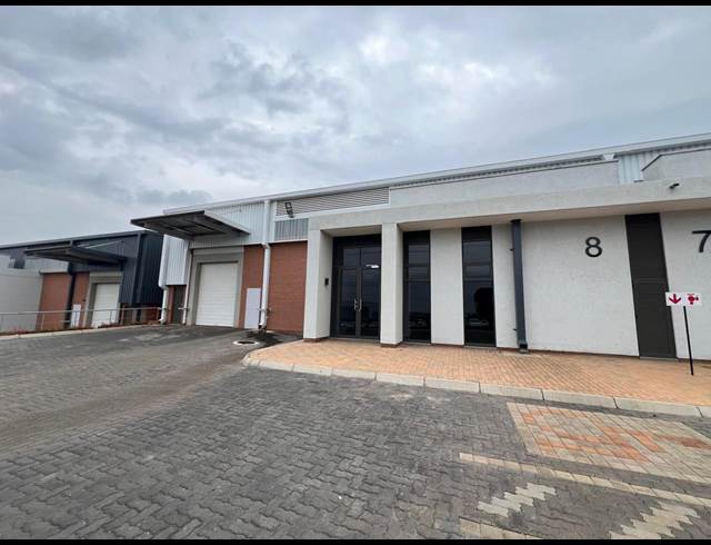 495M² WAREHOUSE TO LET IN HIGHVELD BUSINESS PARK