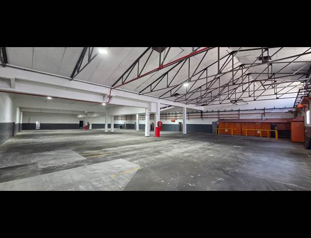 1,514M² WAREHOUSE TO LET IN PAARL CENTRAL