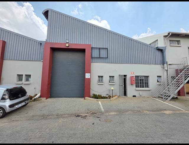 365M² WAREHOUSE TO LET IN CITY DEEP