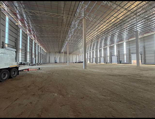 11,443M² WAREHOUSE TO LET IN HALFWAY HOUSE