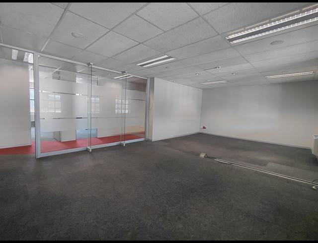 383M² OFFICE TO LET IN BRYANSTON