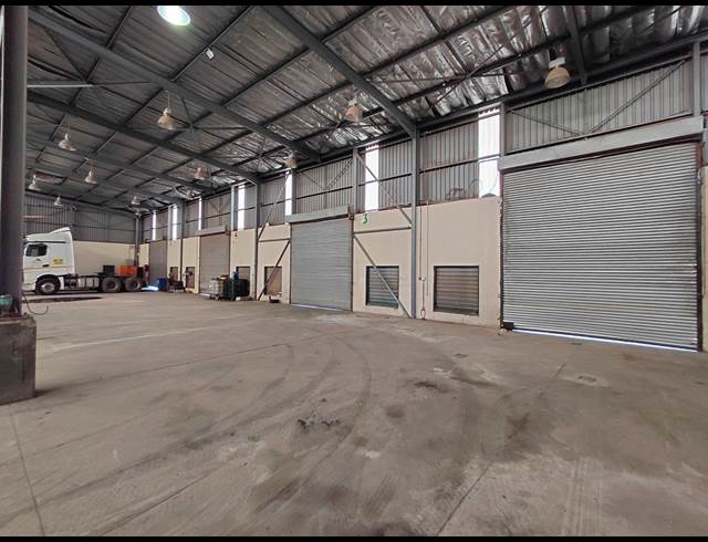 2,024M² WORKSHOP TO LET IN CLAYVILLE