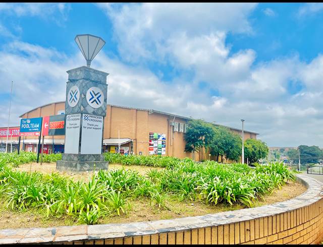 131M² RETAIL TO LET IN PRINCESS AH