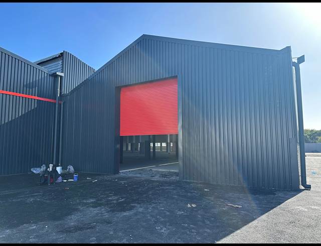 7,194M² WAREHOUSE TO LET IN EPPING INDUSTRIAL