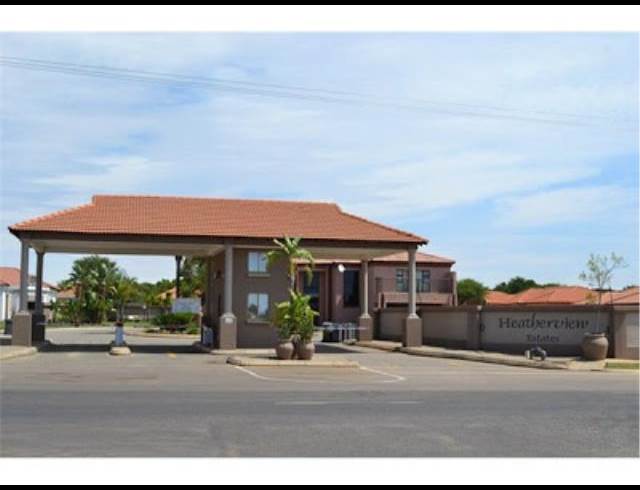 2 BEDROOM PROPERTY TO RENT IN AKASIA