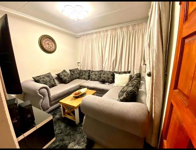 3 BEDROOM PROPERTY TO RENT IN KAGISO