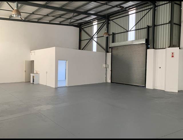 265M² WAREHOUSE TO LET IN LASER PARK