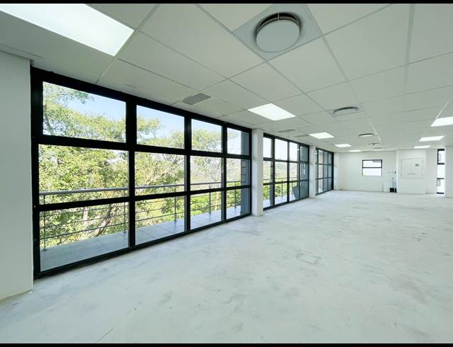 544M² OFFICE TO LET IN WESTVILLE