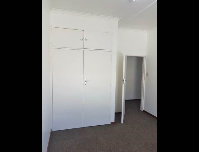 2 bed property to rent in WORCESTER CENTRAL