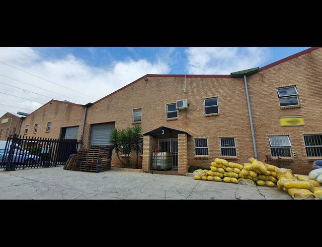500M² WAREHOUSE TO LET IN MEADOWDALE