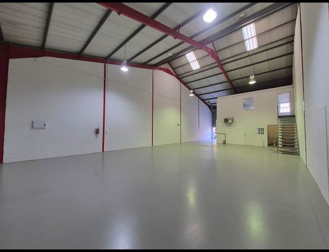 260M² WAREHOUSE TO LET IN BRACKENFELL INDUSTRIAL