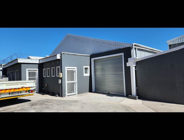 1,522M² WAREHOUSE TO LET IN BEACONVALE