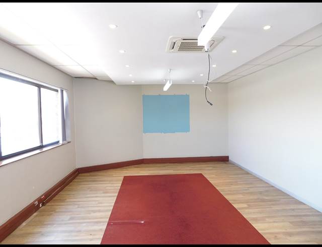 1,497M² OFFICE TO LET IN RANDBURG CENTRAL