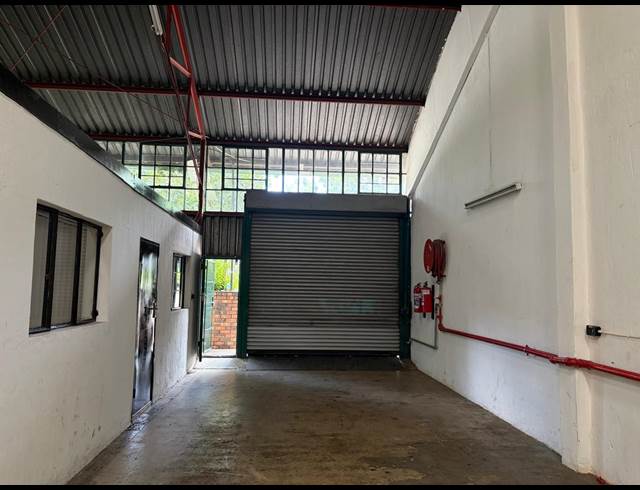 181M² WAREHOUSE TO LET IN ALBERTON CENTRAL