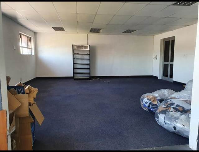 339M² OFFICE TO LET IN BLACKHEATH INDUSTRIAL