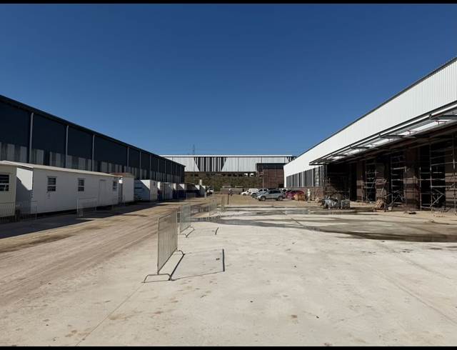 10,222M² WAREHOUSE TO LET IN MOUNT MORIAH