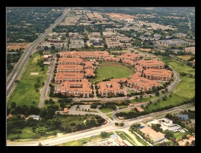 2,370M² OFFICE TO LET IN BRYANSTON
