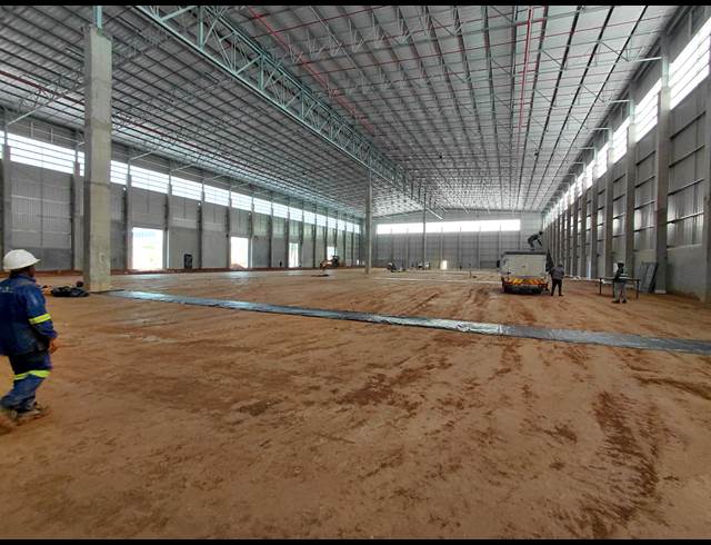 6,702M² WAREHOUSE TO LET IN BREDELL