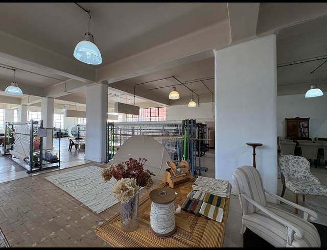 536M² OFFICE TO LET IN WOODSTOCK