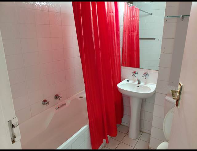 3 bed property to rent in STELLENBOSCH CENTRAL