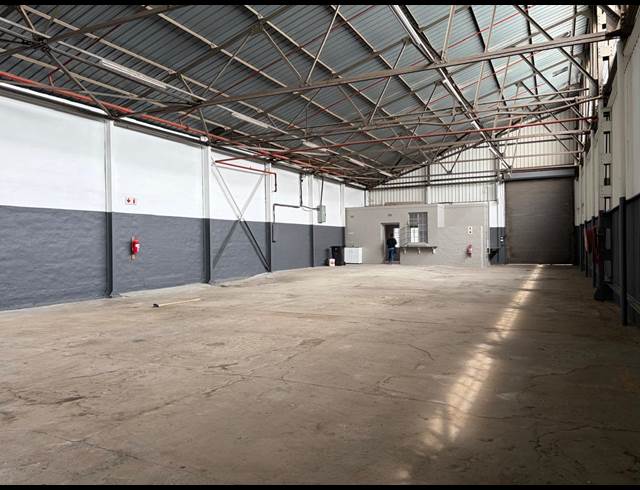 366M² WAREHOUSE TO LET IN CITY DEEP