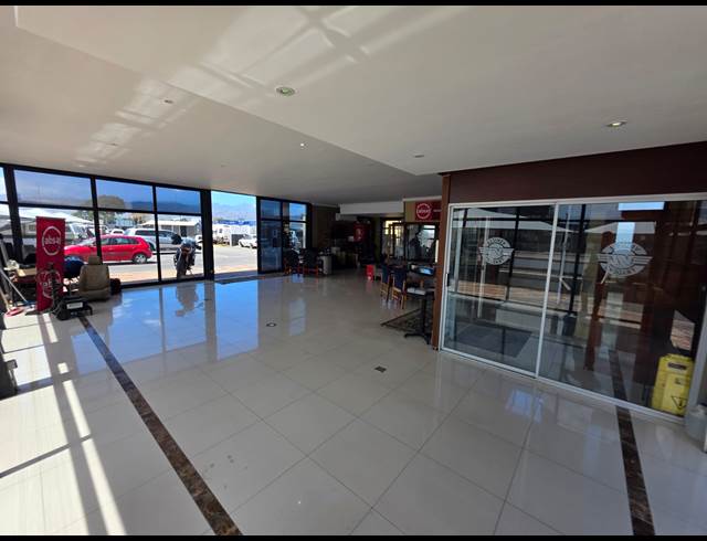 2,117M² BUILDING TO LET IN STRAND CENTRAL