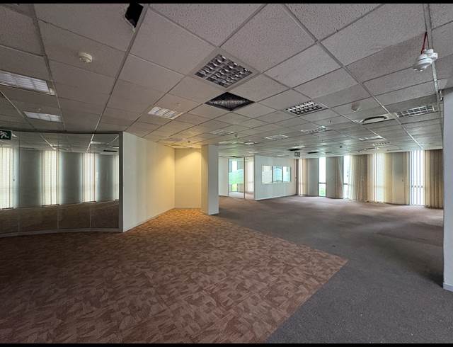 902M² OFFICE TO LET IN CAPE TOWN CITY CENTRE