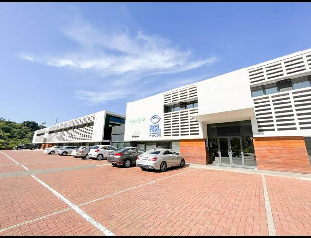 1,100M² OFFICE TO LET IN WESTVILLE