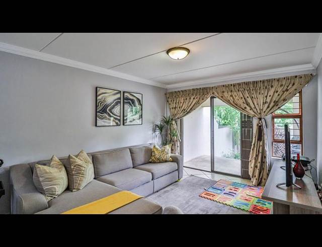 2 BEDROOM PROPERTY TO RENT IN PAULSHOF