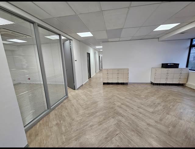 509M² OFFICE TO LET IN CAPE TOWN CITY CENTRE