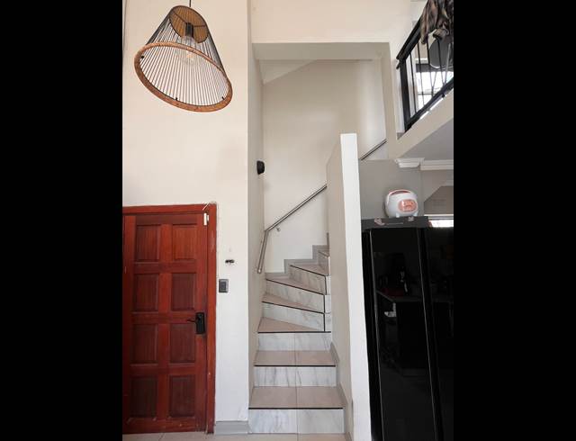2 BEDROOM APARTMENT TO LET IN MORNINGSIDE