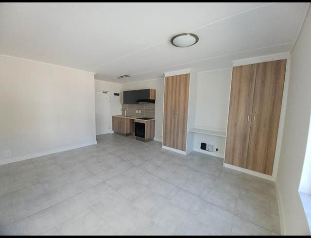 1 BEDROOM PROPERTY TO RENT IN GREENBAY ECO ESTATE