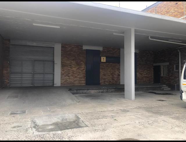 730M² WAREHOUSE TO LET IN NDABENI