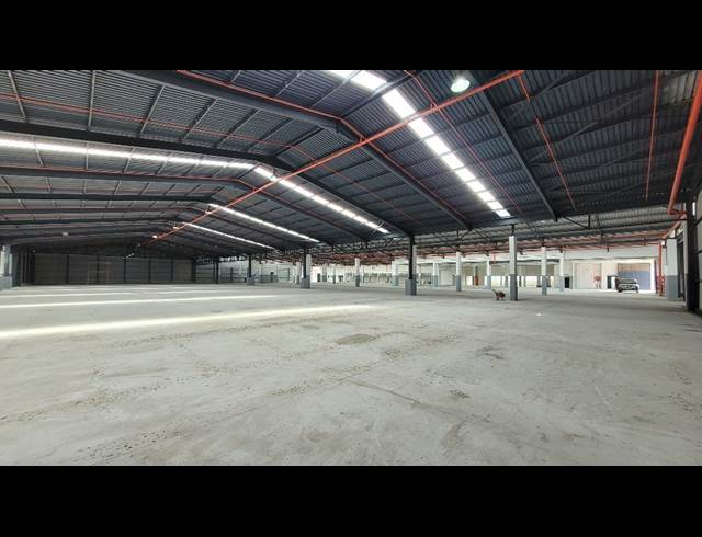 9,869M² WAREHOUSE TO LET IN EPPING INDUSTRIAL