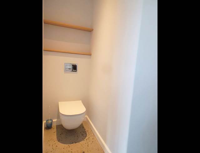 2 bed property to rent in OBSERVATORY