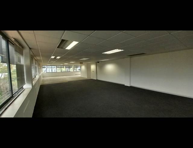 302M² OFFICE TO LET IN WOODMEAD