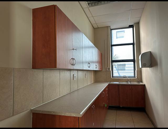 127.50M² OFFICE TO LET IN HIGHVELD TECHNOPARK