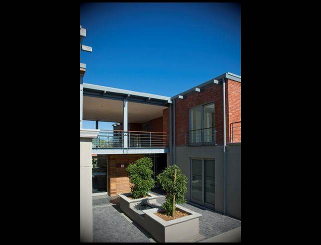 106M² OFFICE TO LET IN DURBANVILLE CENTRAL